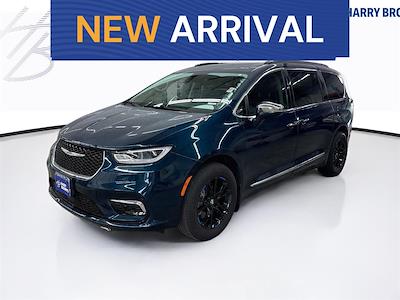 2022 Chrysler Pacifica AWD Minivan for sale #6246A - photo 1