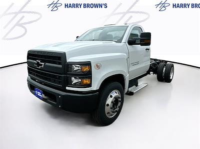 New 2024 Chevrolet Silverado 5500 Work Truck Regular Cab Cab Chassis for sale #96264 - photo 1
