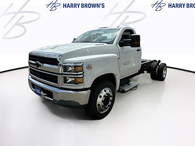 New 2024 Chevrolet Silverado 5500 Work Truck Regular Cab Cab Chassis for sale #96372 - photo 1