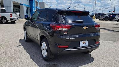 2026 Chevrolet Trailblazer FWD SUV for sale #T120 - photo 2