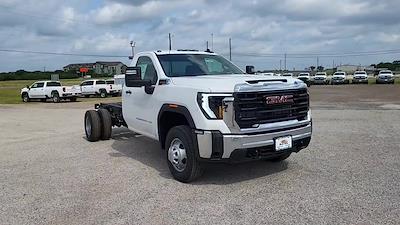 2025 GMC Sierra 3500 Regular Cab DRW 4WD Cab Chassis for sale #S414 - photo 1