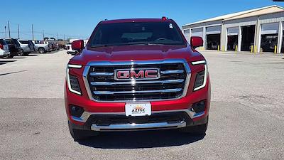 Used 2025 GMC Yukon XL - photo 1
