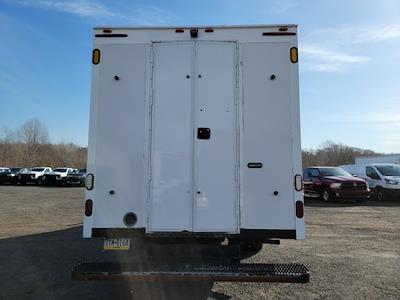 Used 2017 GMC Savana 4500 4x2 Box Van for sale #47484AQ - photo 2