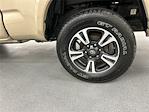 2016 Toyota Tacoma Extra Cab 4x4 Pickup for sale #51069AQ - photo 5