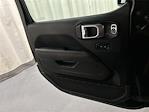 2022 Jeep Gladiator Crew Cab 4x4 Pickup for sale #51299AQ - photo 24