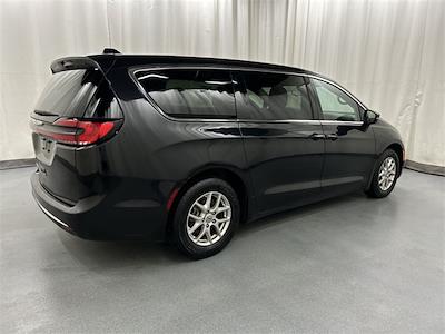 2023 Chrysler Pacifica FWD Minivan for sale #51367AQ - photo 2