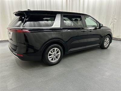 2024 Kia Carnival FWD Minivan for sale #51689AQ - photo 2