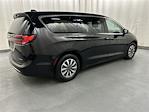 Used 2024 Chrysler Pacifica Select Minivan for sale #51827AQ - photo 4