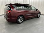 Used 2022 Chrysler Pacifica Touring L Minivan for sale #51981AQ - photo 2