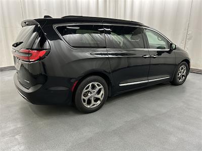 2022 Chrysler Pacifica FWD Minivan for sale #52087AQ - photo 2