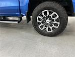 2024 Chevrolet Colorado Crew Cab 4WD Pickup for sale #52121AQ - photo 5