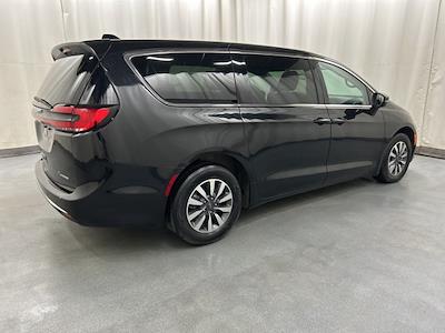 2023 Chrysler Pacifica FWD Minivan for sale #52186AQ - photo 2