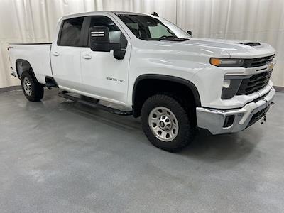 Used 2024 Chevrolet Silverado 3500 - photo 1