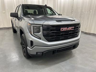 Used 2024 GMC Sierra 1500 - photo 1