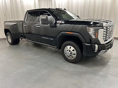 Used 2024 GMC Sierra 3500 - photo 1