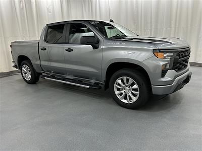 New 2025 Chevrolet Silverado 1500 Custom Crew Cab 4x4 Pickup for sale #TR11204T25 - photo 1