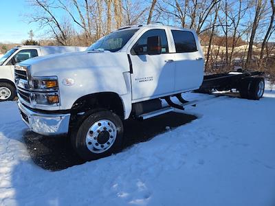 New 2025 Chevrolet Silverado 6500 Crew Cab Cab Chassis for sale #TR11558T25 - photo 1