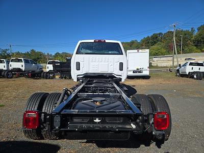 2024 Chevrolet Silverado 5500 Crew Cab DRW 4WD Cab Chassis for sale #TR9280T24 - photo 2
