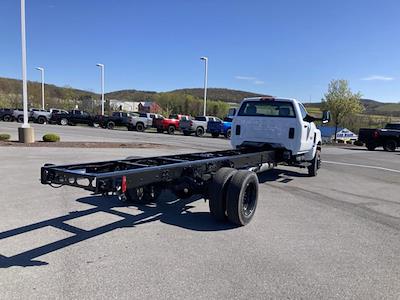 New 2024 Chevrolet Silverado 6500 Work Truck Regular Cab 4WD Cab Chassis for sale #B22805 - photo 2