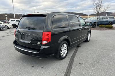 Used 2016 Dodge Grand Caravan SXT FWD Minivan for sale #B23516B - photo 2