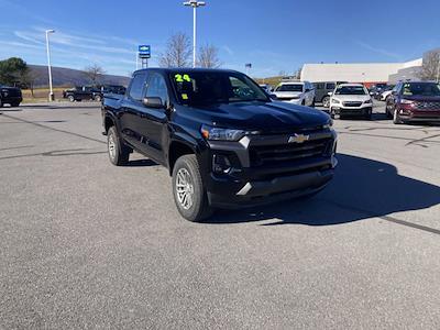 New 2024 Chevrolet Colorado LT Crew Cab 4WD Pickup for sale #B24673D - photo 1