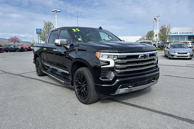 New 2025 Chevrolet Silverado 1500 High Country Crew Cab 4WD Pickup for sale #B24065 - photo 1