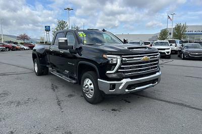 2025 Chevrolet Silverado 3500 Crew Cab 4WD Pickup for sale #B24131 - photo 1