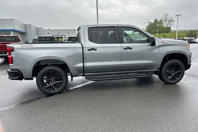 New 2025 Chevrolet Silverado 1500 LT Crew Cab 4WD Pickup for sale #B24168 - photo 2
