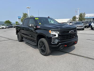 2025 Chevrolet Silverado 1500 Crew Cab 4WD Pickup for sale #B24285 - photo 1