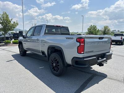 2025 Chevrolet Silverado 2500 Crew Cab 4WD Pickup for sale #B24482 - photo 2