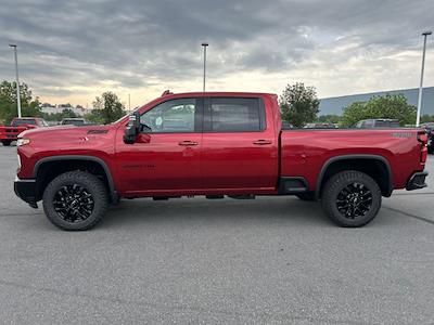 New 2025 Chevrolet Silverado 2500 LTZ Crew Cab 4WD Pickup for sale #B24589 - photo 1