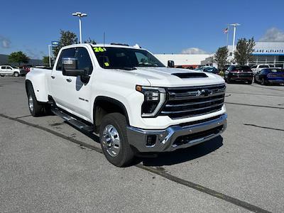2026 Chevrolet Silverado 3500 Crew Cab 4WD Pickup for sale #B24629 - photo 1