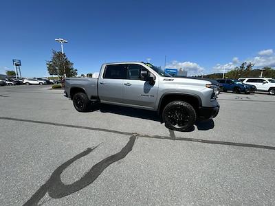 New 2025 Chevrolet Silverado 2500 LTZ Crew Cab 4WD Pickup for sale #B24680 - photo 1