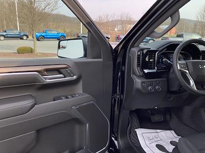 Used 2023 Chevrolet Silverado 1500 - photo 1