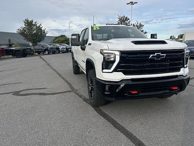 2025 Chevrolet Silverado 2500 Crew Cab 4WD Pickup for sale #B24720 - photo 1