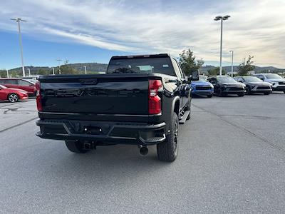2026 Chevrolet Silverado 2500 Crew Cab 4WD Pickup for sale #B24777 - photo 2