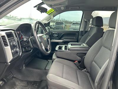 Used 2018 Chevrolet Silverado 1500 - photo 1