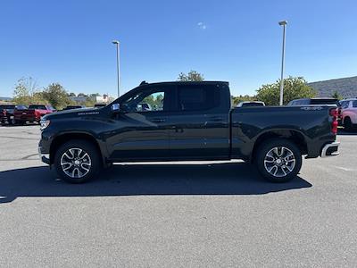 New 2026 Chevrolet Silverado 1500 LT Crew Cab 4WD Pickup for sale #B24853 - photo 1