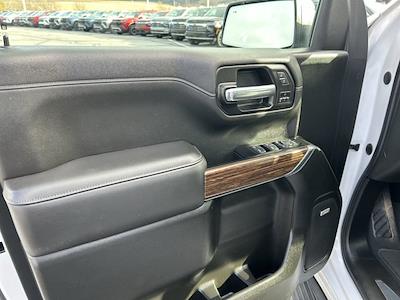 2022 Chevrolet Silverado 1500 Crew Cab 4WD Pickup for sale #B24906A - photo 2