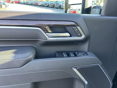 2026 Chevrolet Silverado 2500 Crew Cab 4WD Pickup for sale #B24915 - photo 1