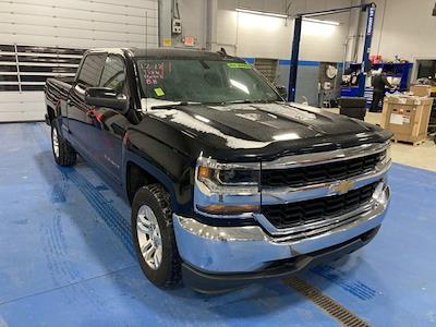 2018 Chevrolet Silverado 1500 Crew Cab 4WD Pickup for sale #B24974A - photo 1