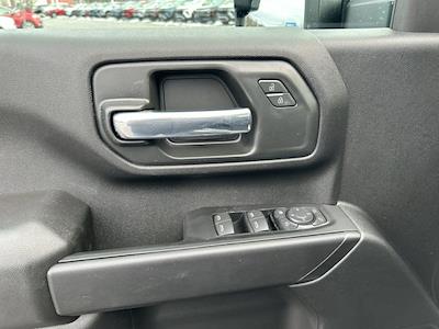 New 2026 Chevrolet Silverado 2500 Custom Crew Cab for sale #B25068 - photo 2