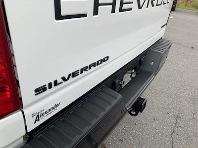 Used 2024 Chevrolet Silverado 2500 - photo 1
