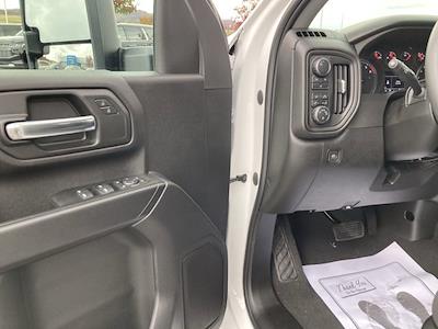 Used 2024 Chevrolet Silverado 2500 - photo 1