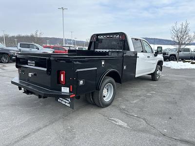 New 2026 Chevrolet Silverado 3500 Crew Cab Flatbed Truck for sale #B25217 - photo 2
