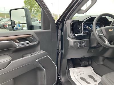 Used 2024 Chevrolet Silverado 2500 LT Crew Cab for sale #BA13098 - photo 2