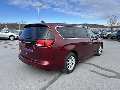 Used 2023 Chrysler Voyager - photo 1