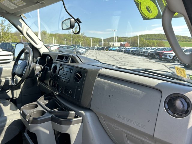 Used 2018 Ford E-350 - photo 17