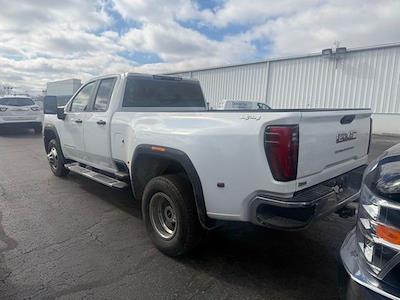 Used 2025 GMC Sierra 3500 - photo 1