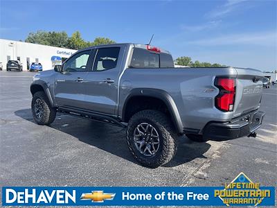 2025 Chevrolet Colorado Crew Cab 4x4 Pickup for sale #S758 - photo 2